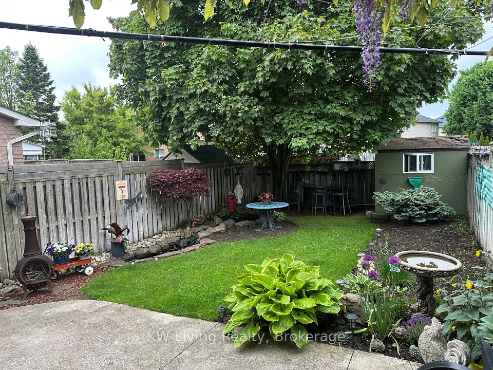 1249 Quest Circle, Mississauga, ON L5N 8B6