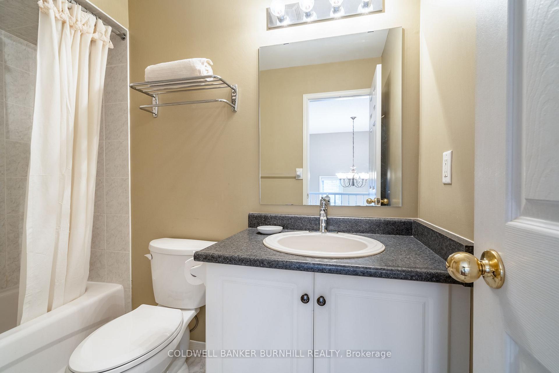 3 Bedrooms Condo at 1276 SILVAN FOREST,  Burlington For sale