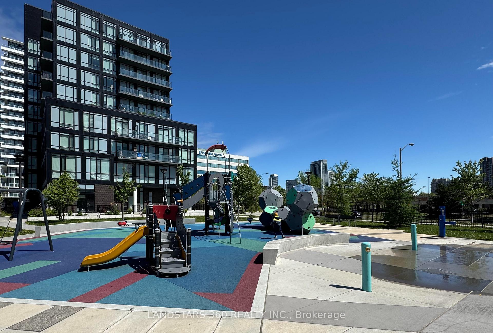 2 Bedrooms Condo at 150 Fairview Mall, Toronto For sale