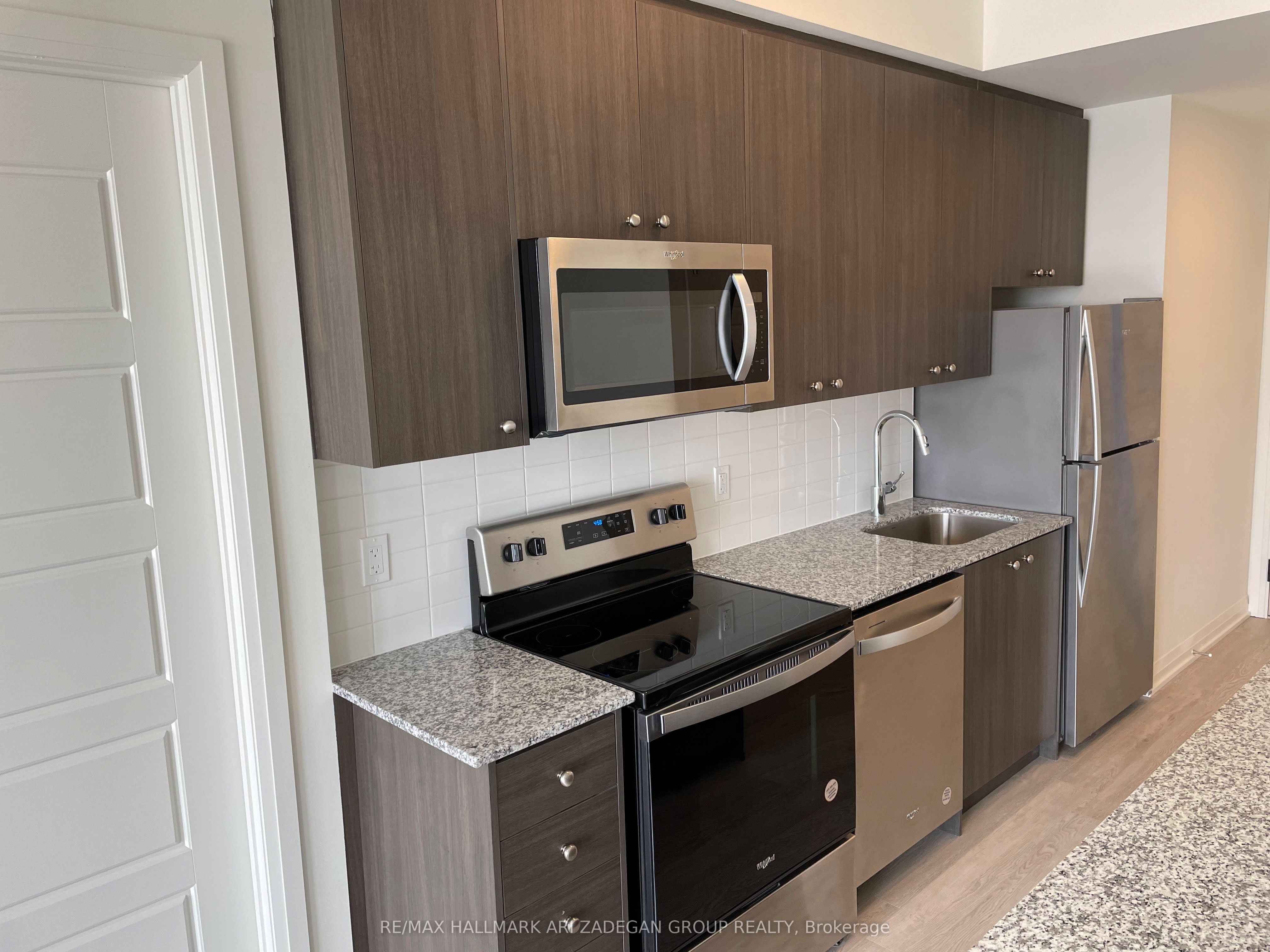 1415 Dundas Street E #1101, Oakville 1010 - JM Joshua Meadows