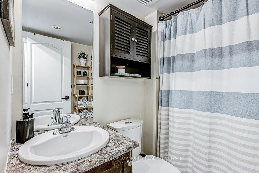4 Bedrooms Condo at 651 Warden, Toronto For sale