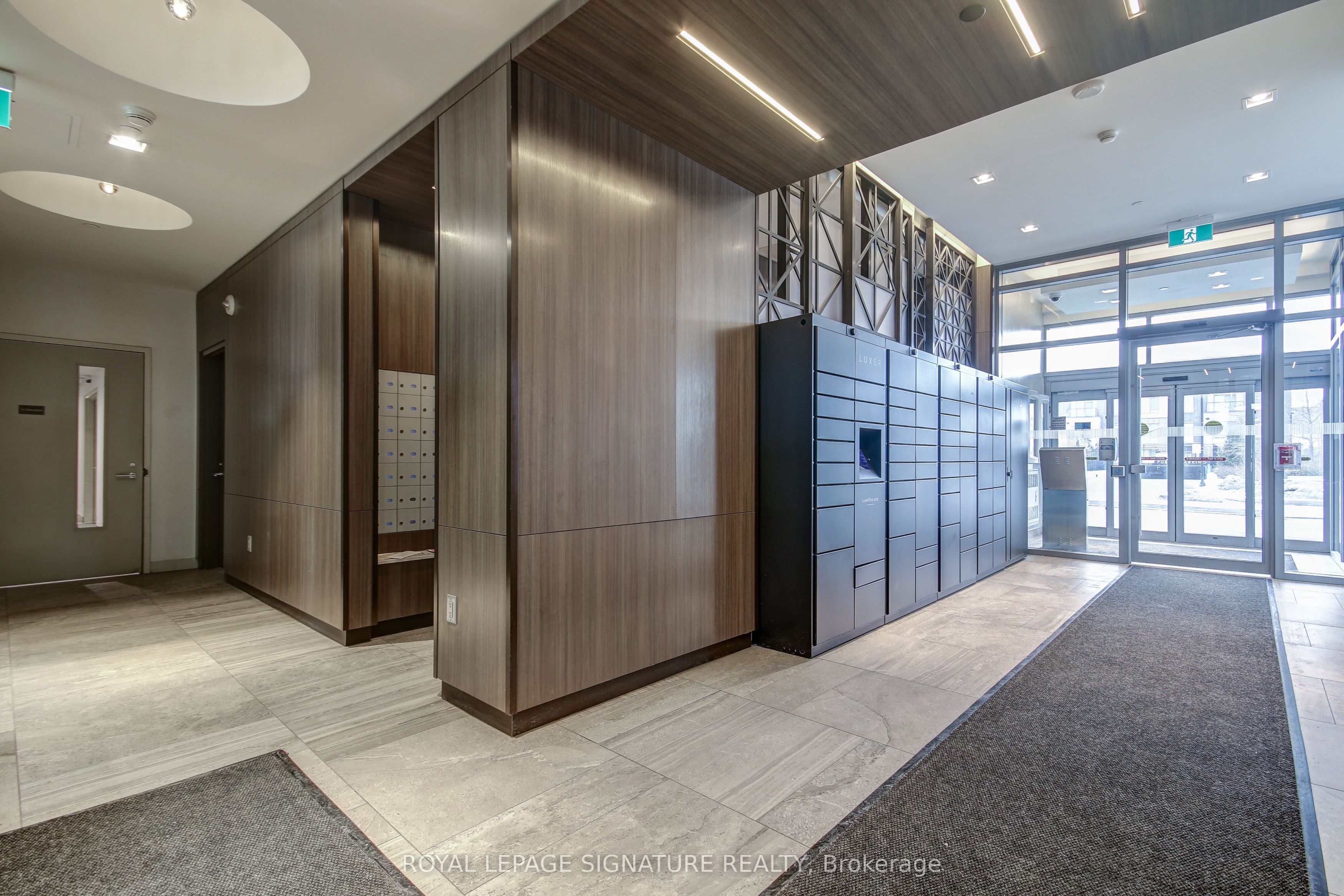 2550 Eglinton Avenue W, #2003