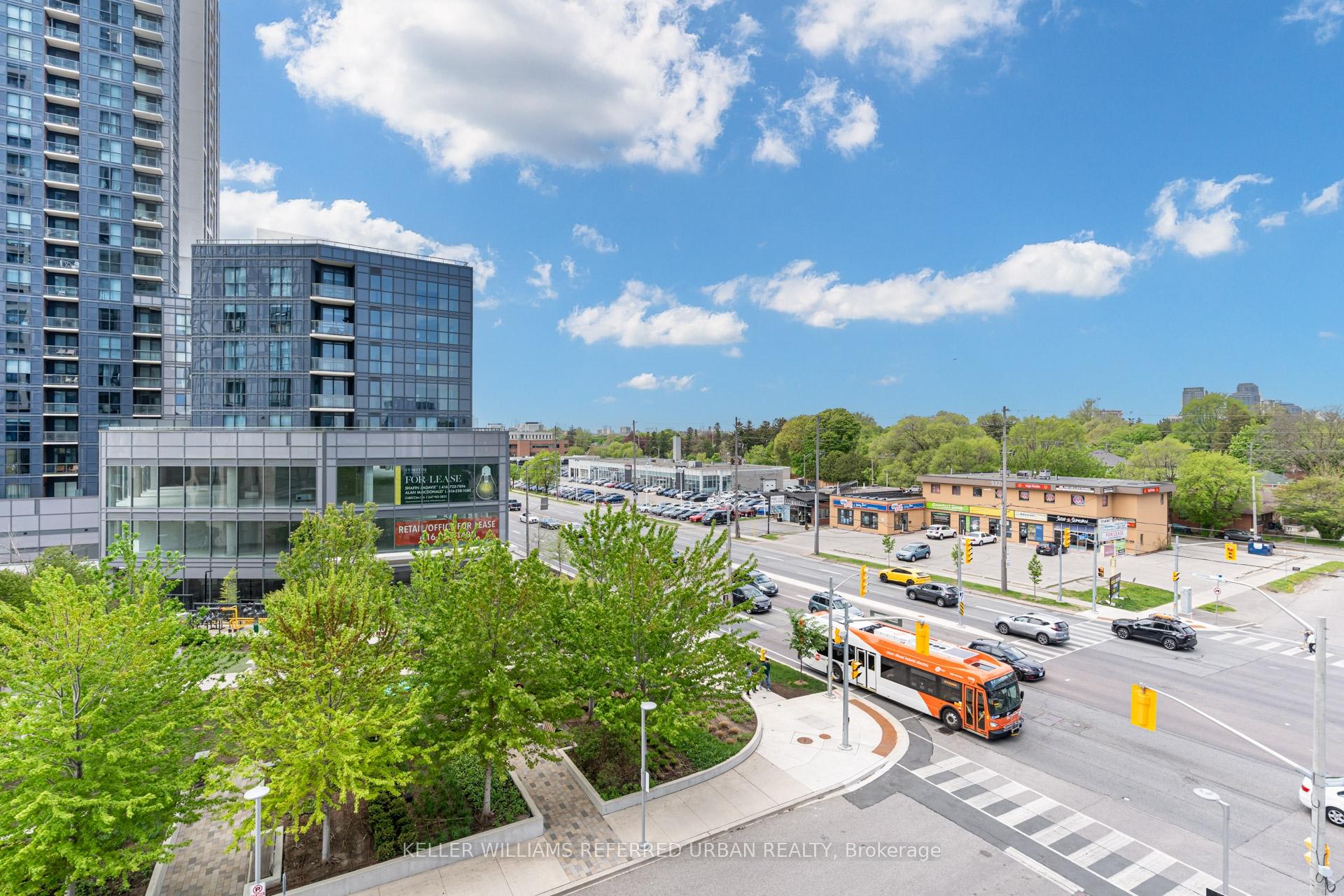 2 Bedrooms Condo at 30 Samuel Wood, Toronto For sale