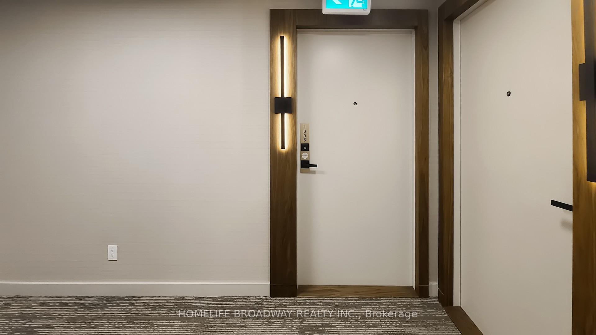 1 Bedroom Condo at 327 King, Toronto For sale