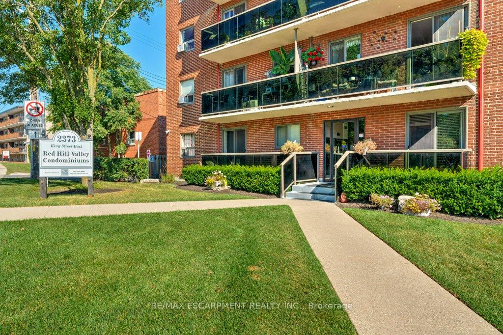 1 Bedroom Condo at 2373 King, Hamilton For sale