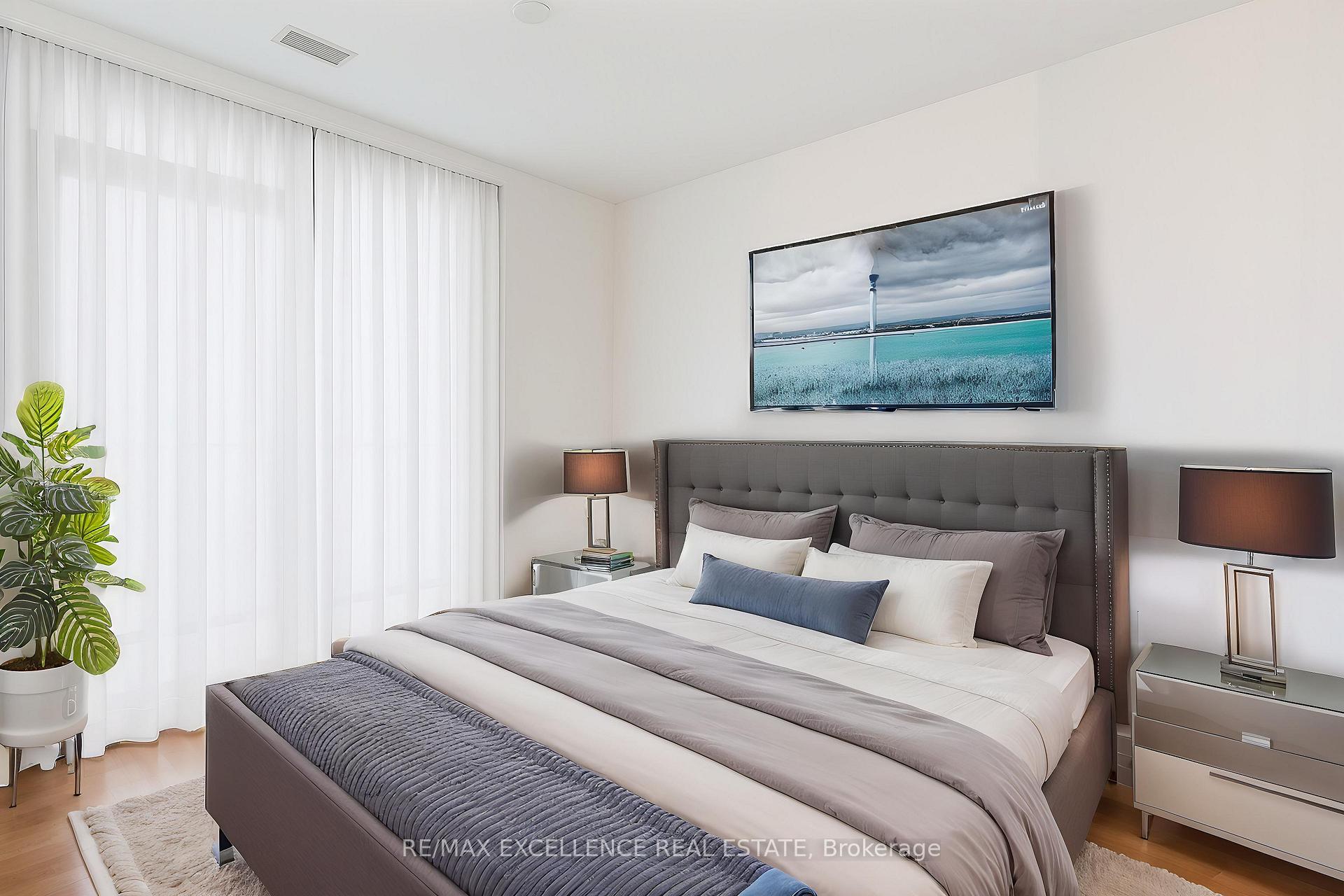 2 Bedrooms Condo at 86 Dundas, Mississauga For sale