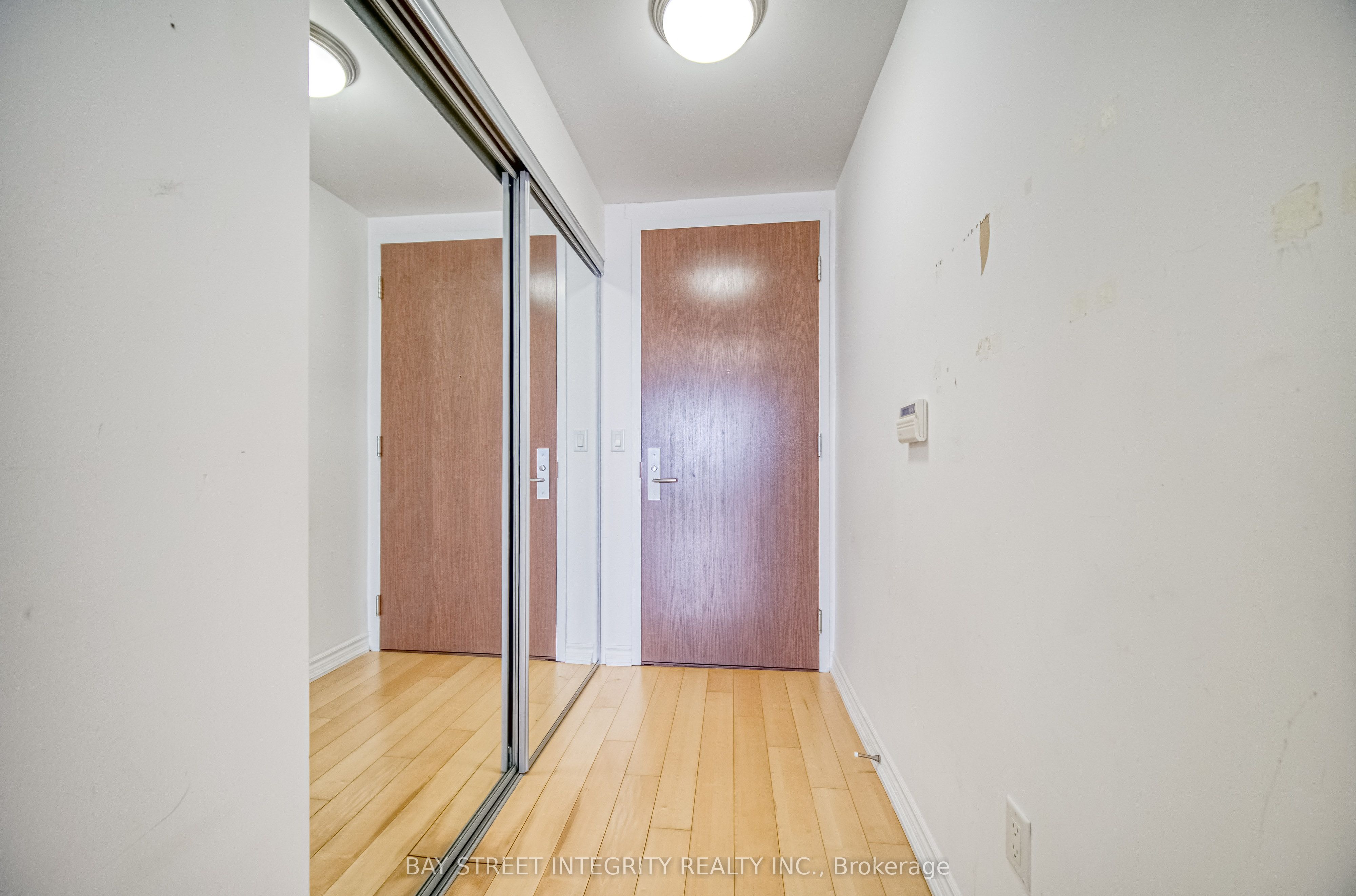 #3414 - 386 Yonge Street, Toronto, ON M5B 0A5