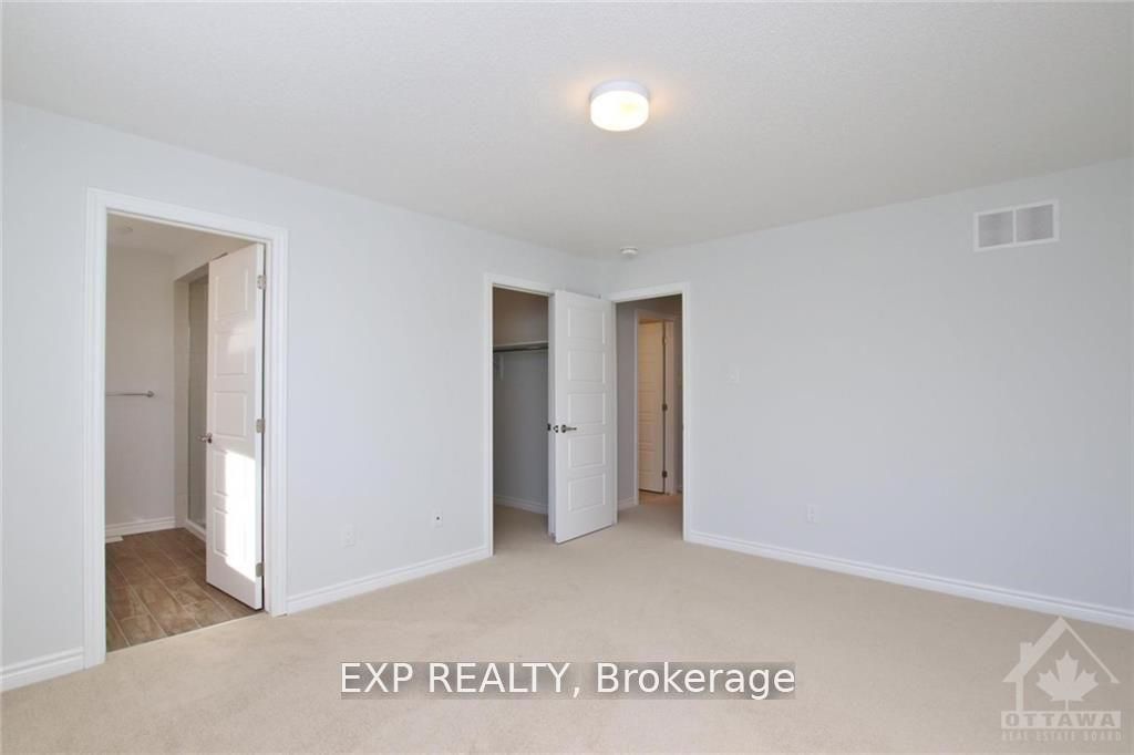 307 Cornflower Row, Stittsville - Munster - Richmond 8209 - Goulbourn Twp From Franktown Rd/South To Rideau