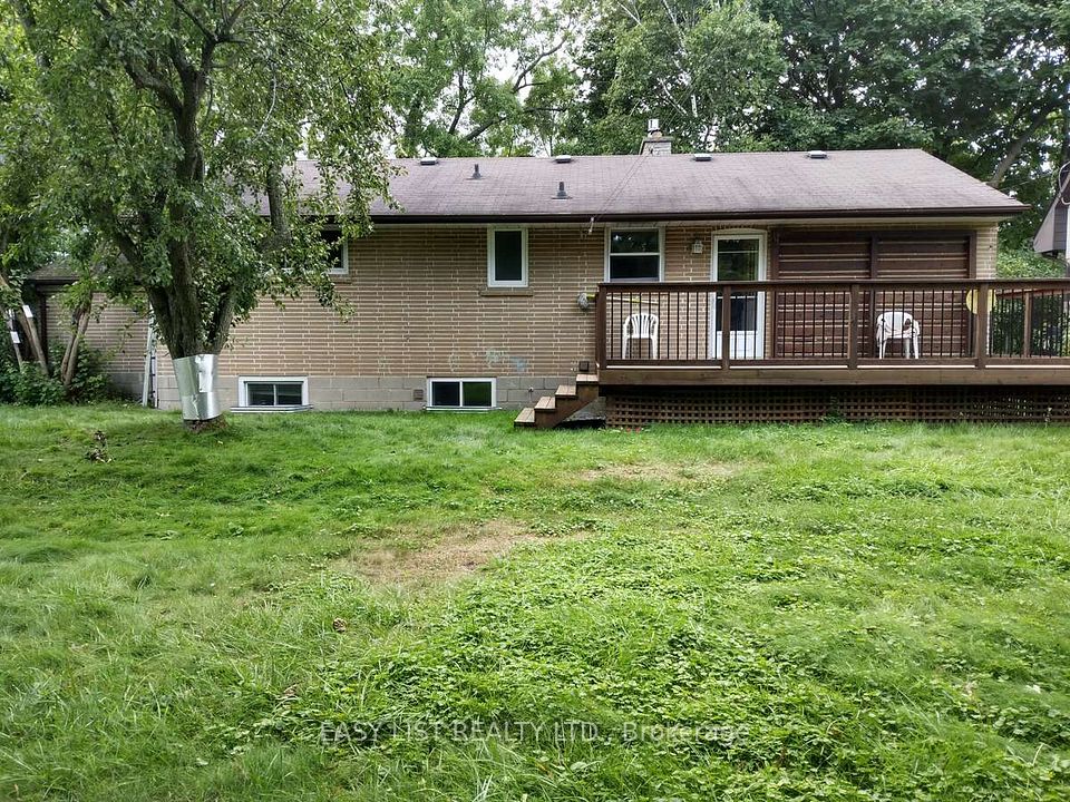 377 East Avenue, Toronto, ON M1C 2W5