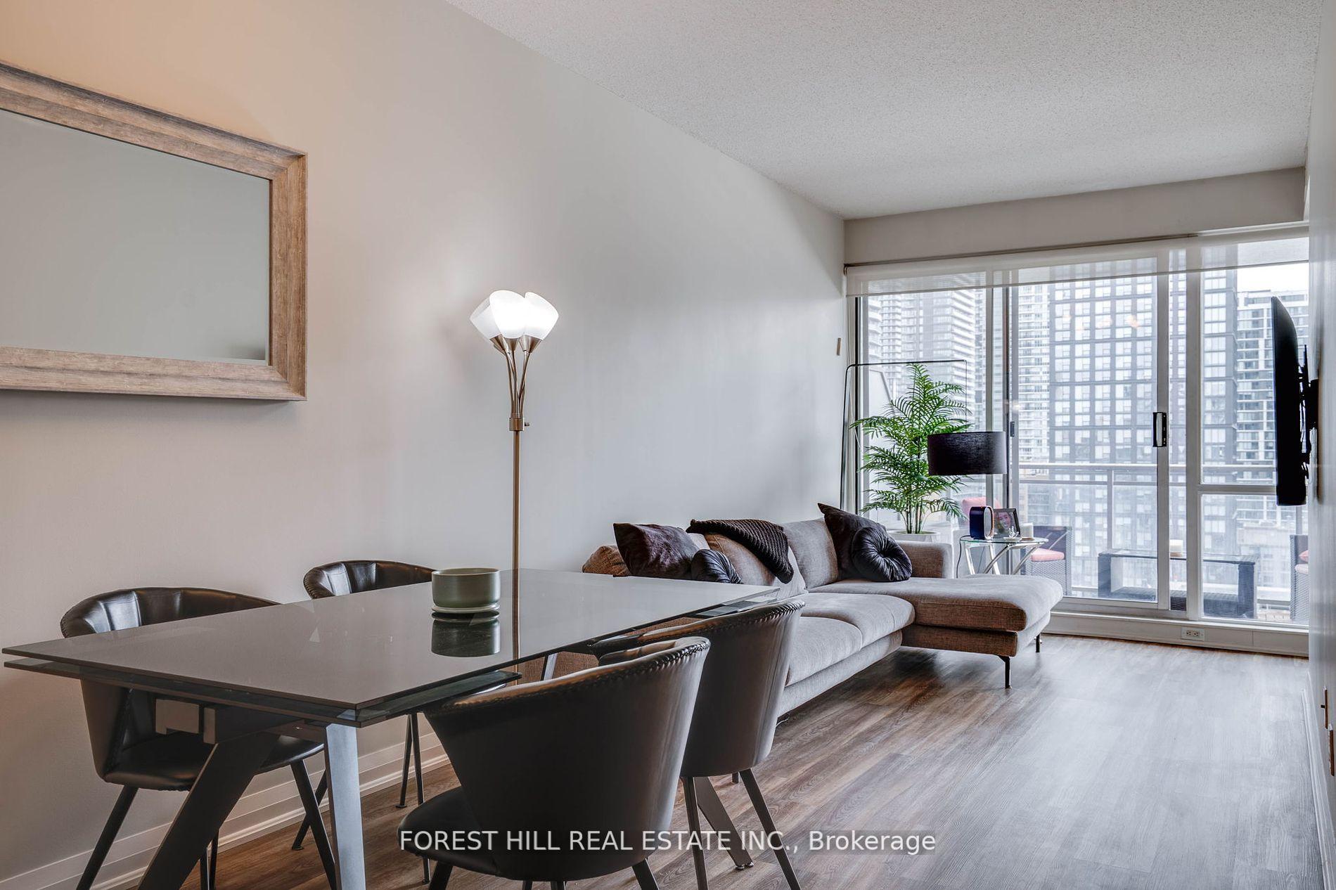 2 Bedrooms Condo at 220 Victoria, Toronto For sale