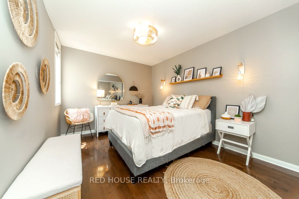 33 Canniff Street, #714