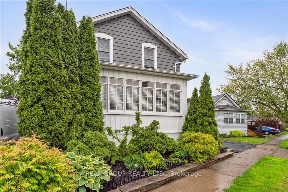 26 Garnet Street, St. Catharines, ON L2M 5E8