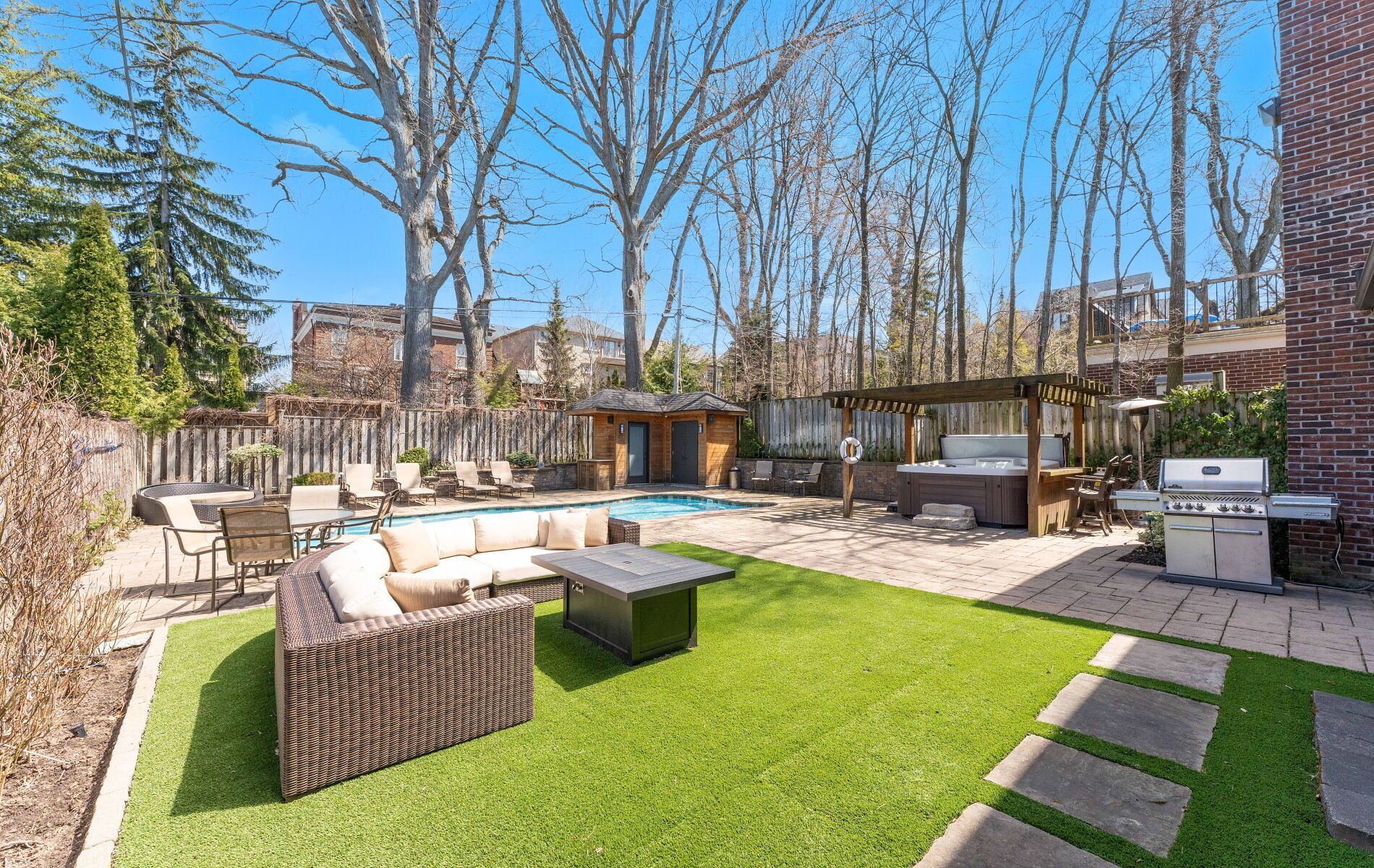 7 Dunloe Road