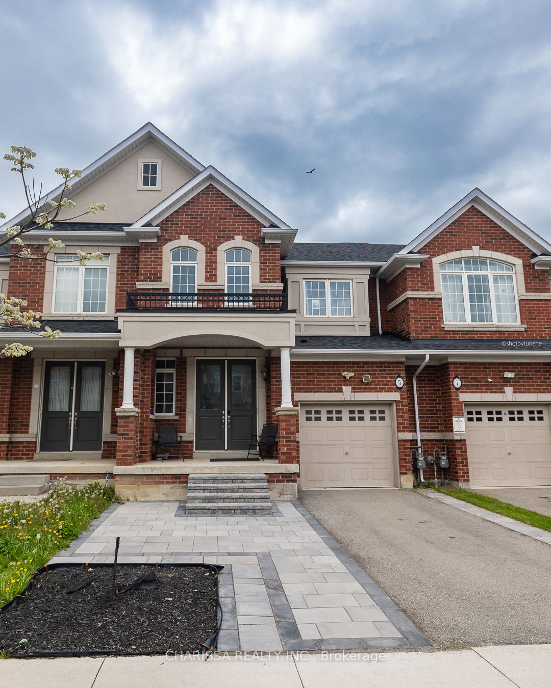 5 Heming Trail