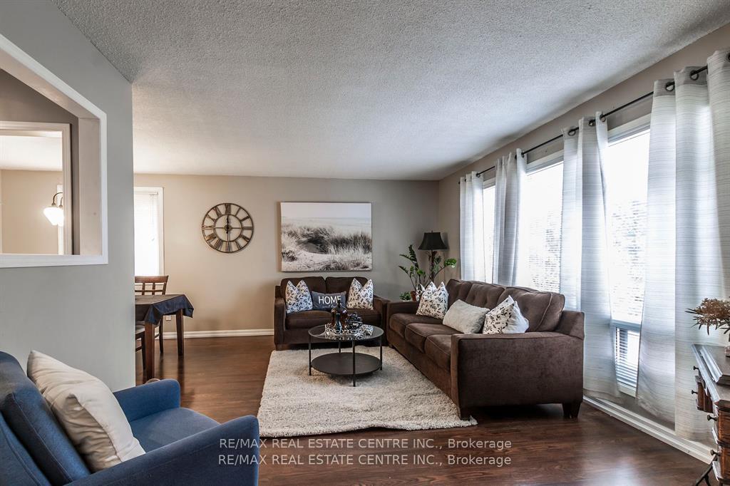 34 Milton Heights Crescent, Milton, ON L9T 2W7