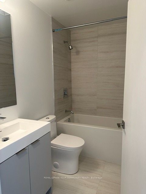 10 Abeja Street, #2213