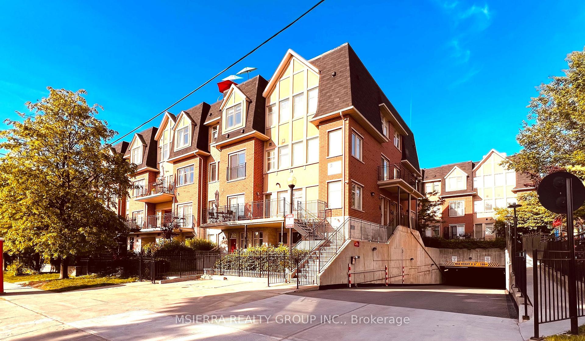 2 Bedrooms Condo at 65 Cranborne, Toronto For sale