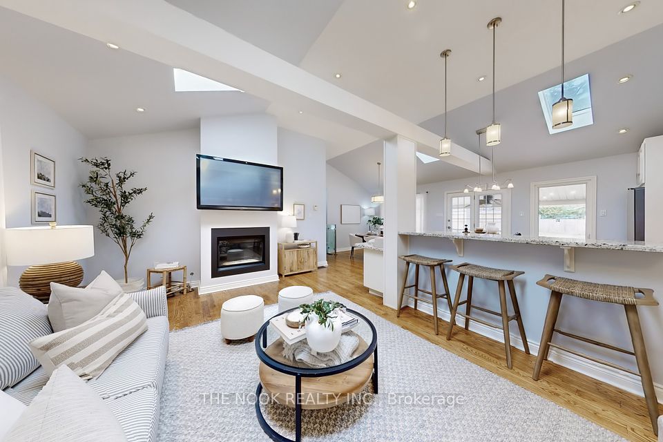 15217 Old Simcoe