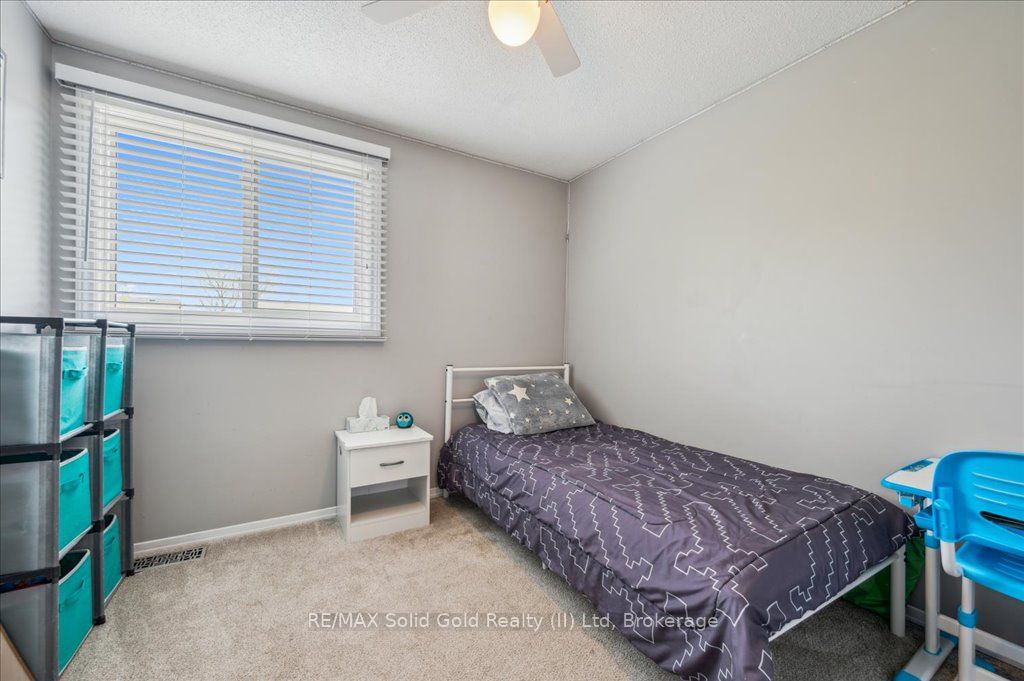419 Bairstow Crescent, #3