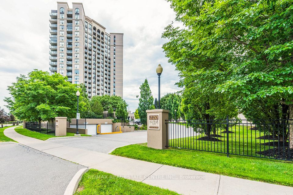 #1313 - 220 Forum Drive, Mississauga, ON L4Z 4K1