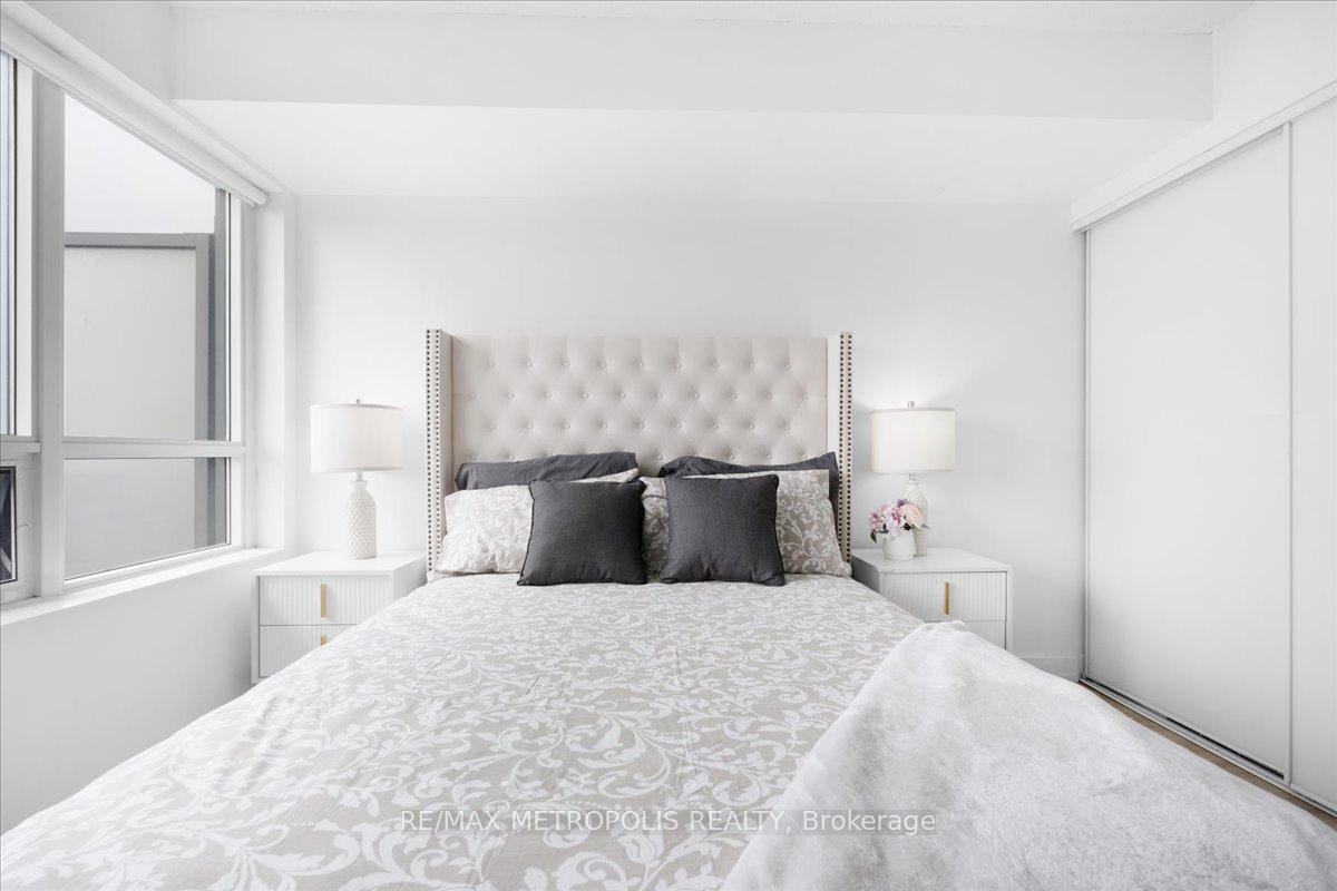 2 Bedrooms Condo at 1346 Danforth, Toronto For sale
