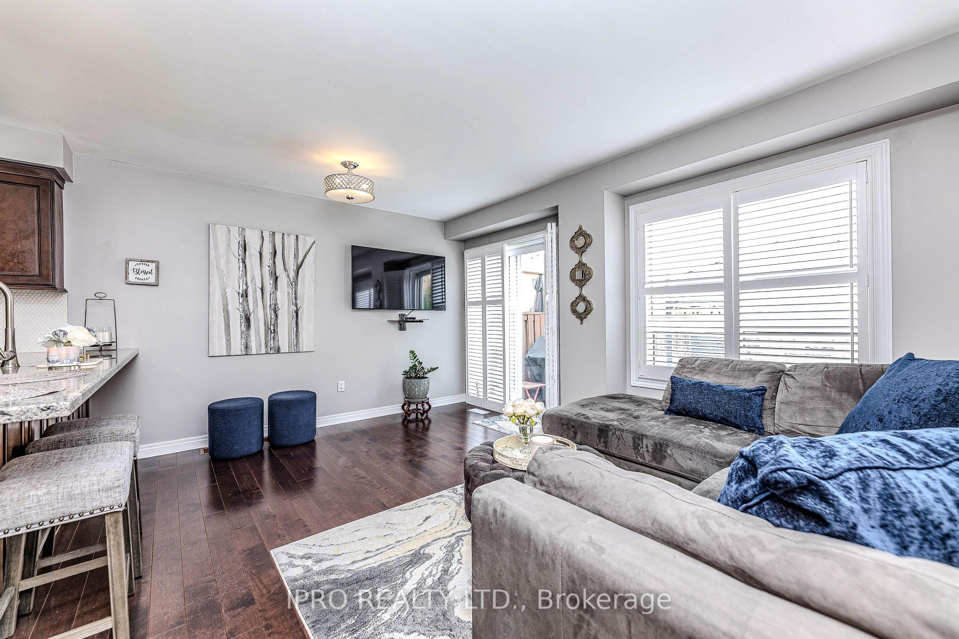 3 Bedrooms Condo at 78 Tania, Vaughan For sale