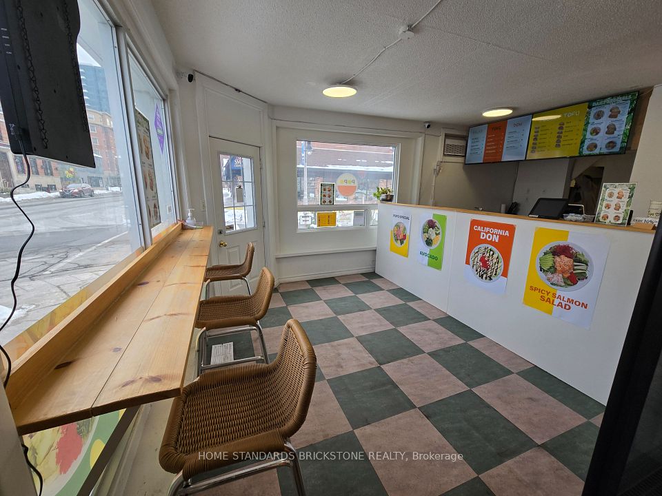 31 Bond Street, Oshawa, ON L1G 1A8