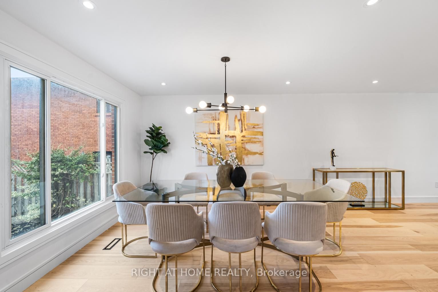 93 Pemberton Road