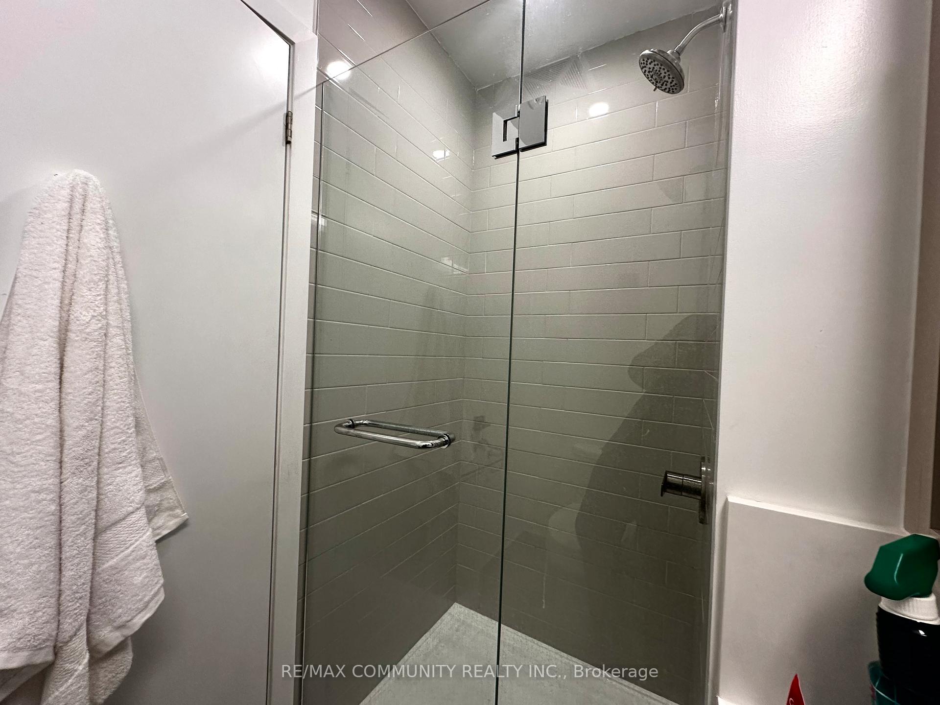 2 Bedrooms Condo at 319 Jarvis,  Toronto For sale