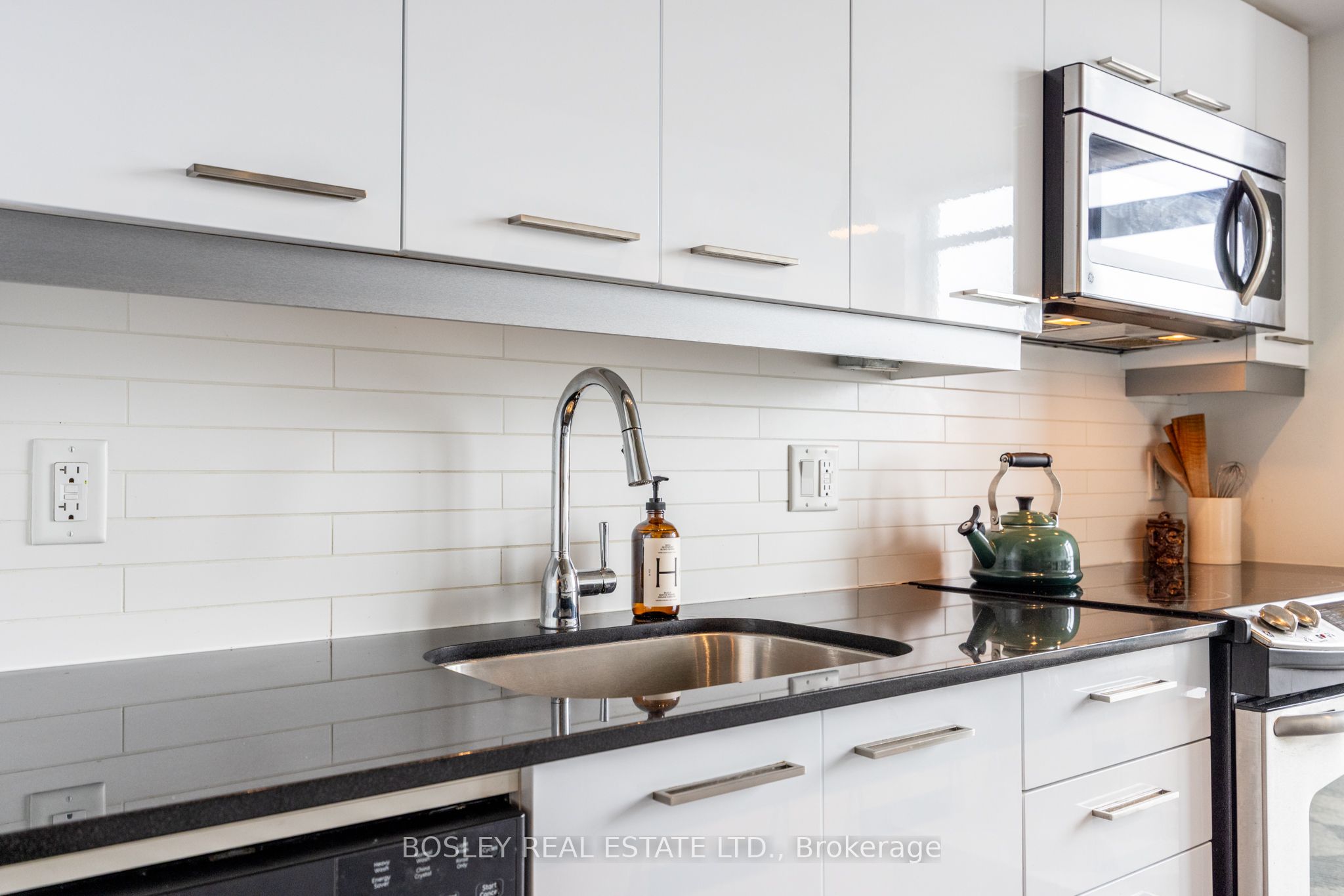 630 Queen Street E #406, Toronto E01 South Riverdale