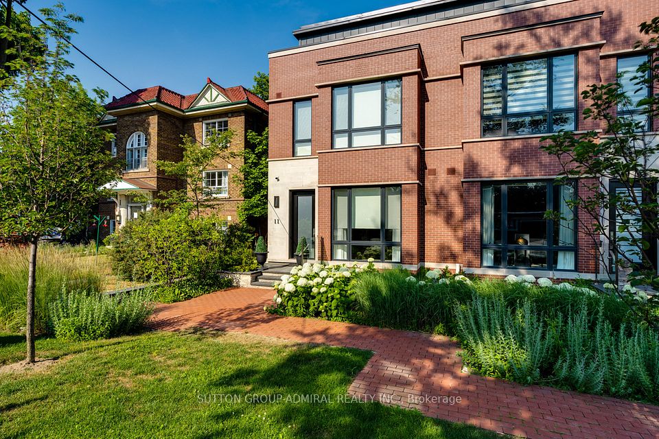 11 Thurloe