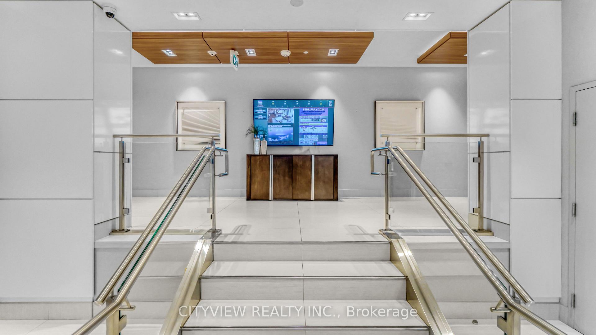 2 Bedrooms Condo at 20 Shore Breeze, Toronto For sale