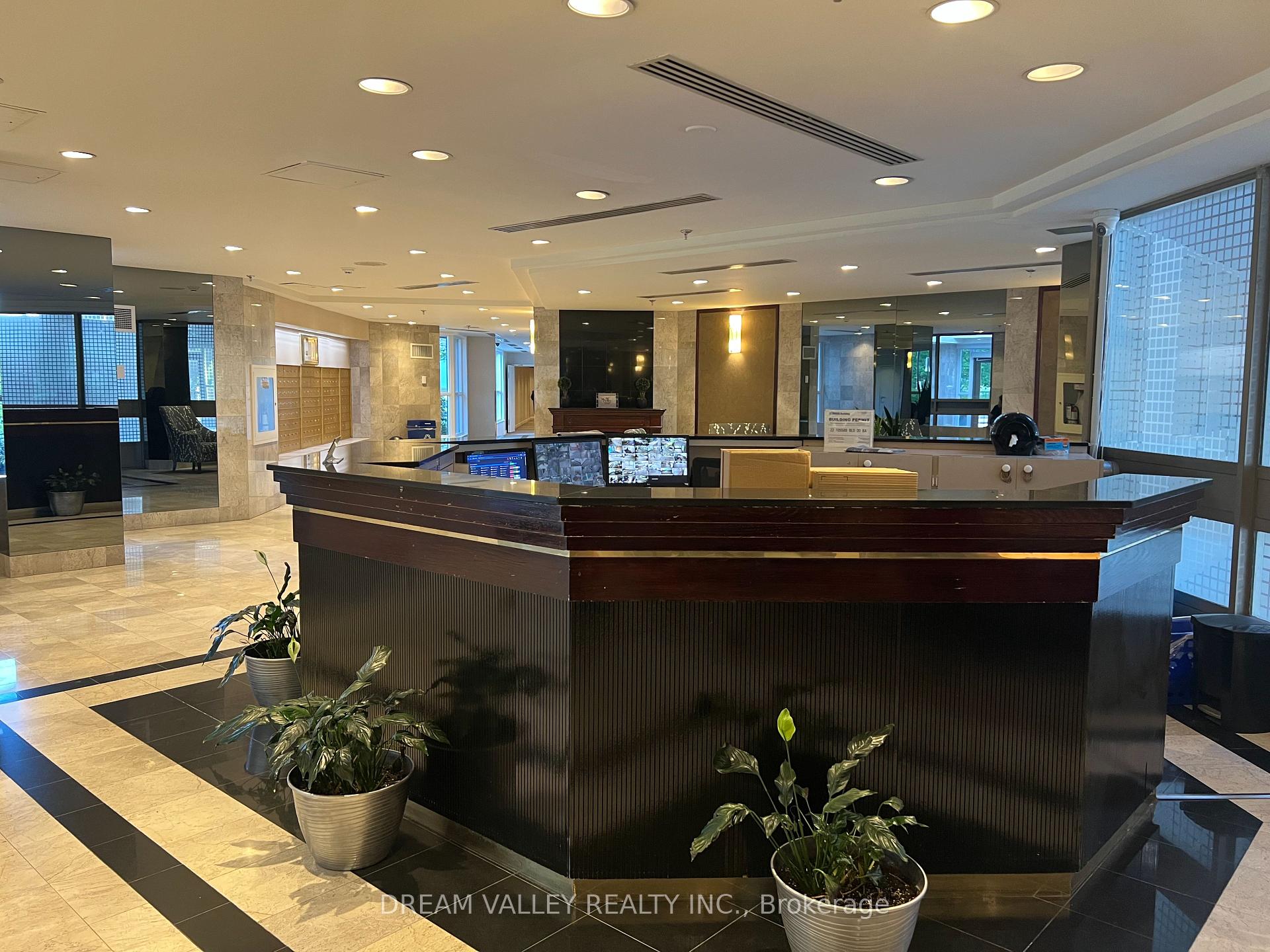 2 Bedrooms Condo at 3233 Eglinton, Toronto For sale
