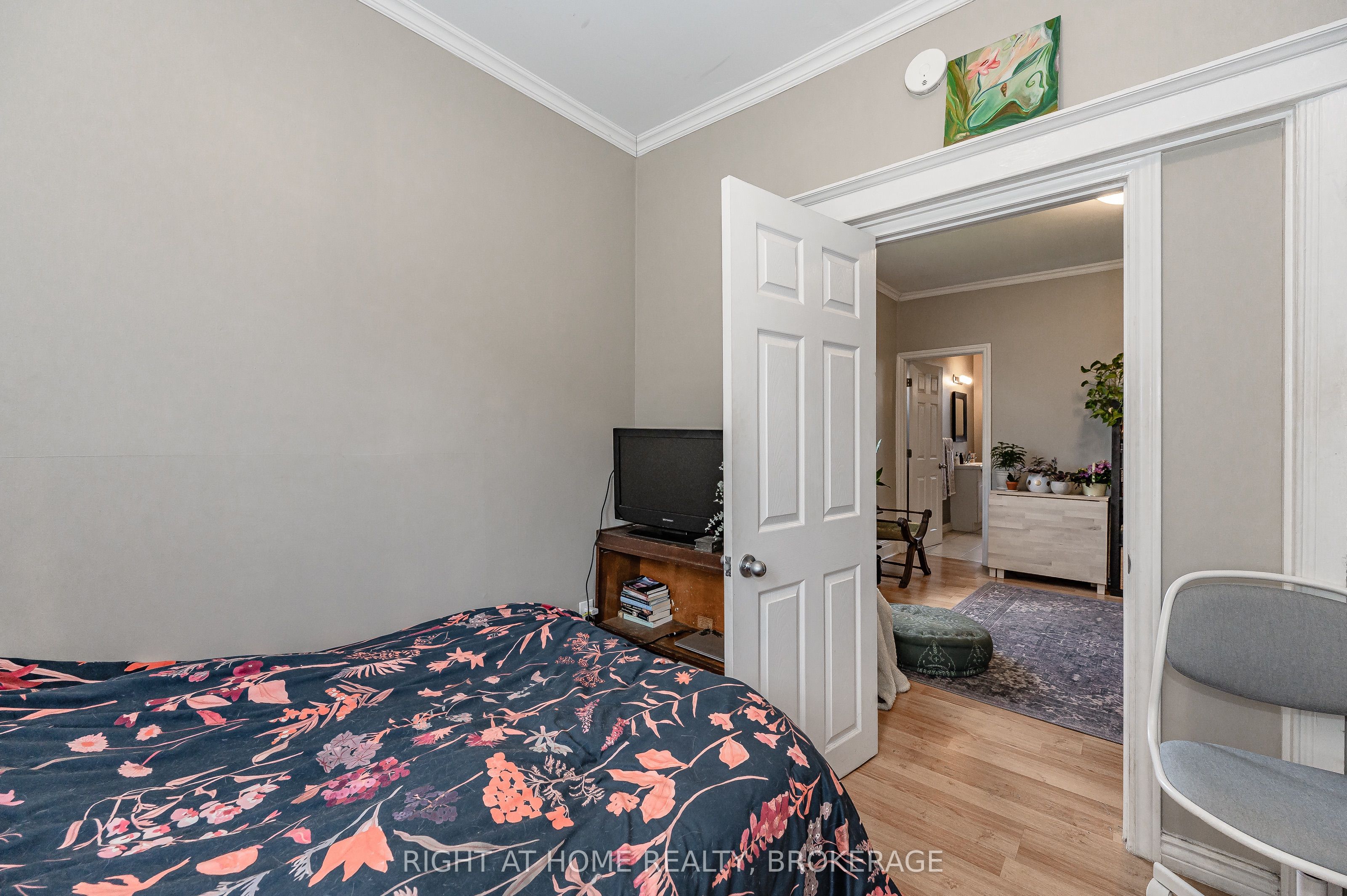 1 Arkledun Avenue