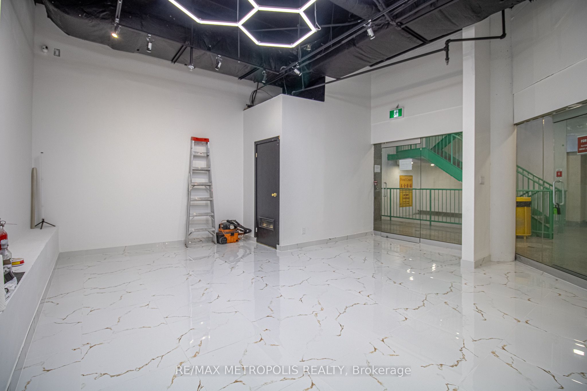 222 Spadina Avenue, #139
