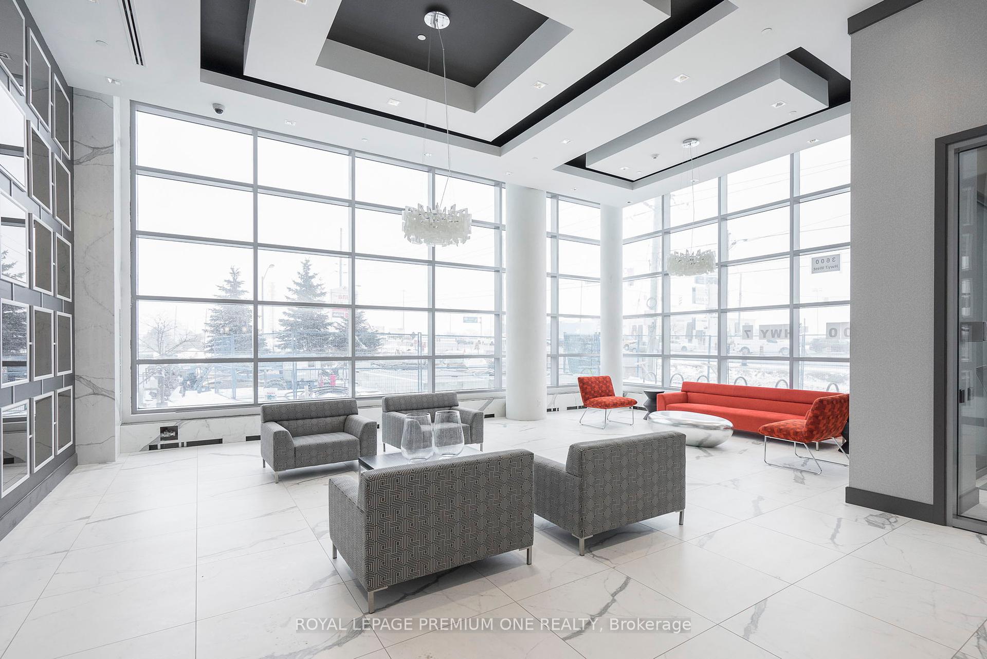 2 Bedrooms Condo at 3600 Highway 7, Vaughan For sale