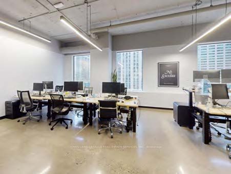 1255 Bay Street #900, Toronto C02 Annex