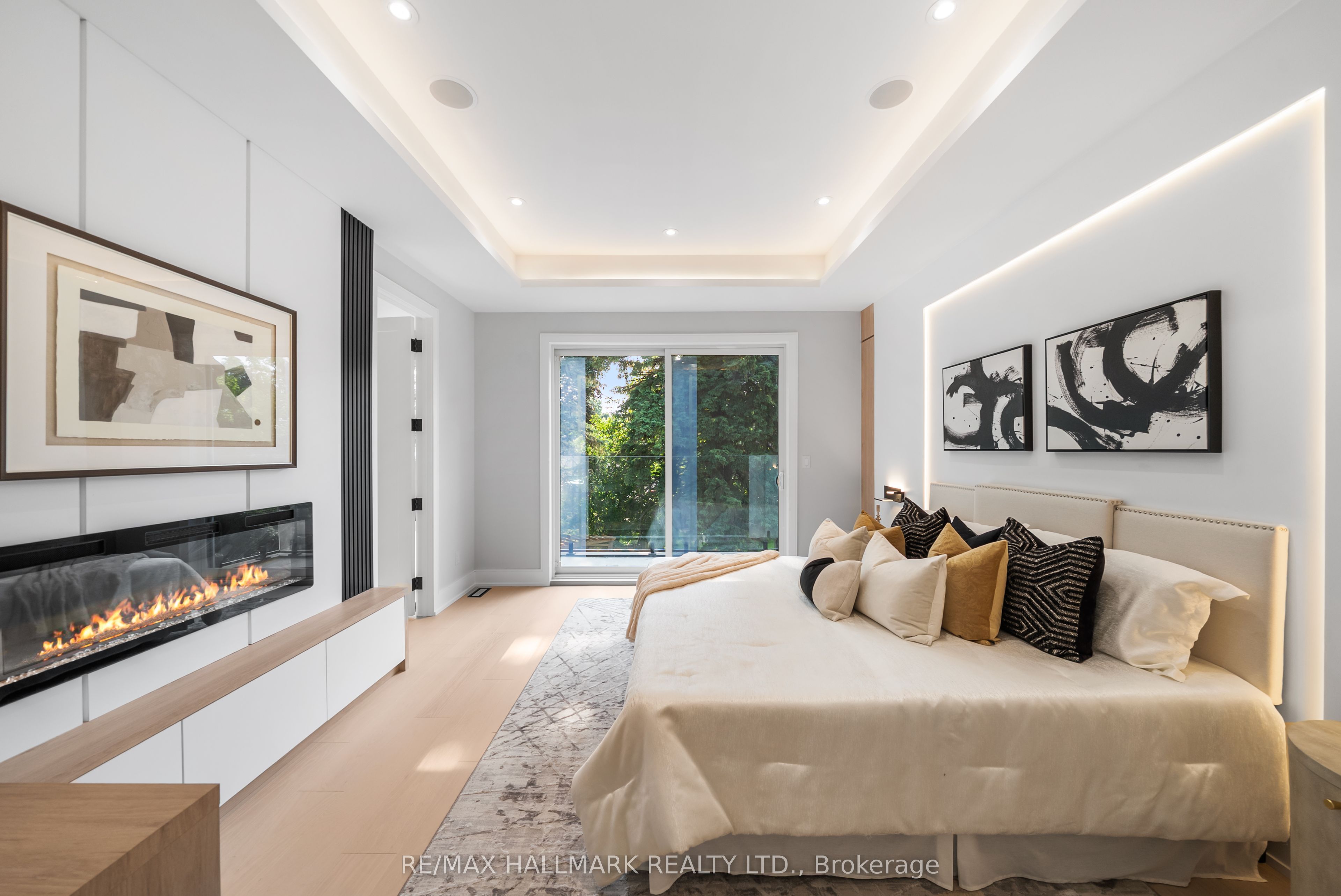 112 Randolph Road
