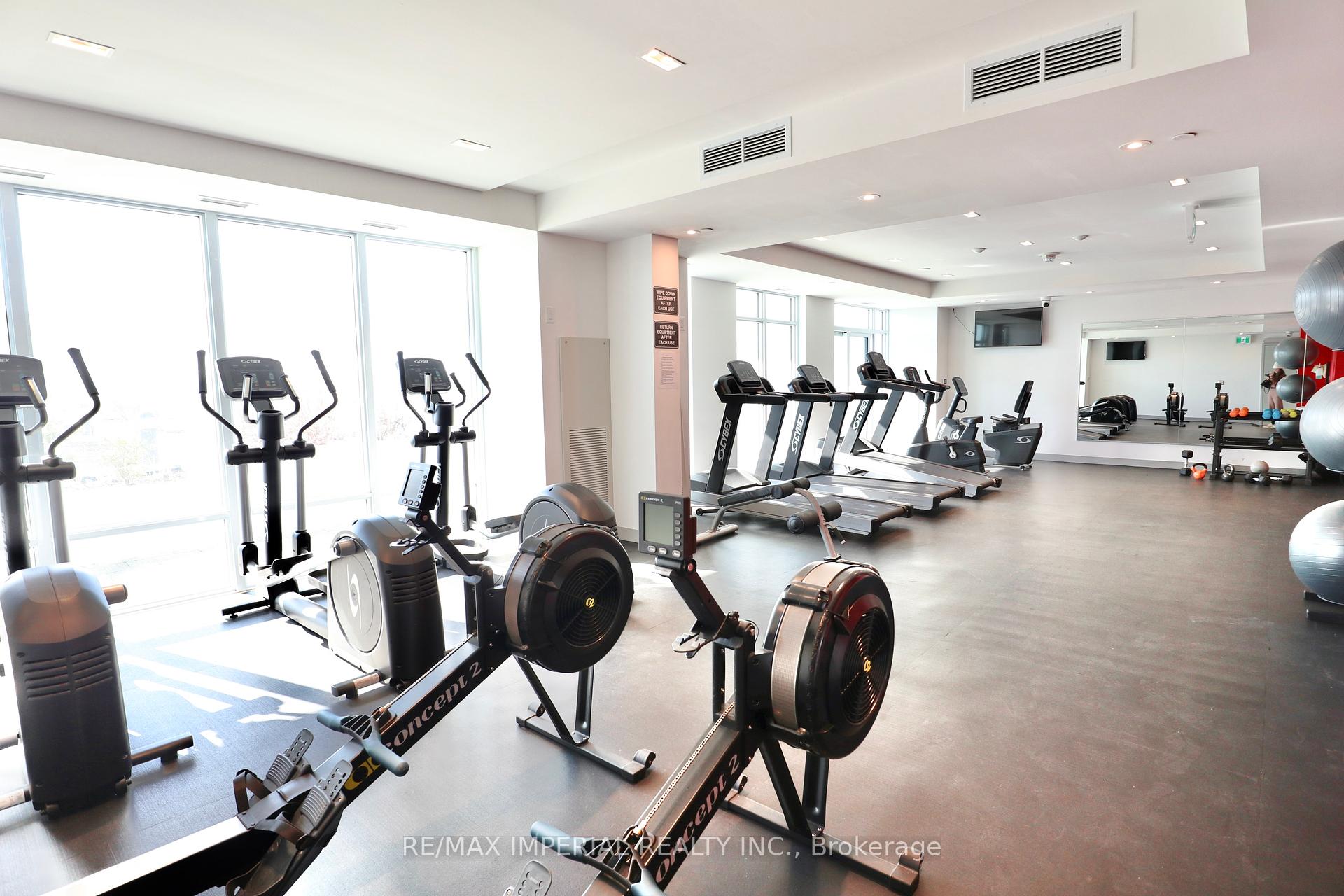 2 Bedrooms Condo at 3220 Sheppard, Toronto For sale