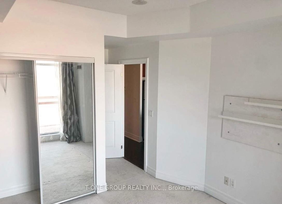 8110 Birchmount Road, #511