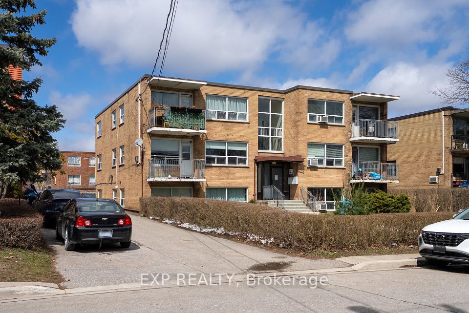 10 Fraserwood