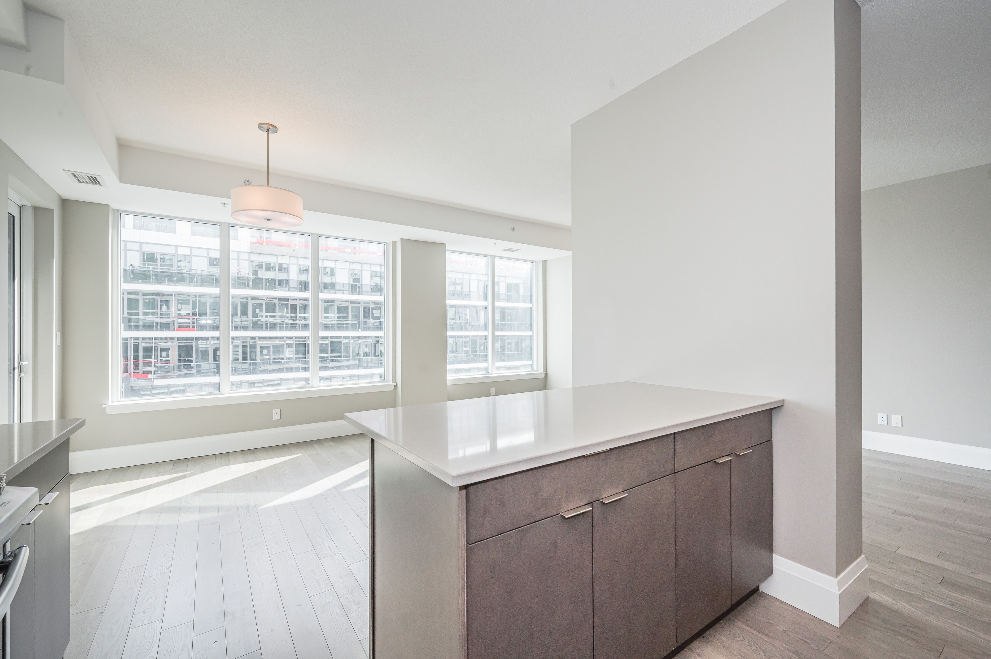 63 Arthur Street S 801