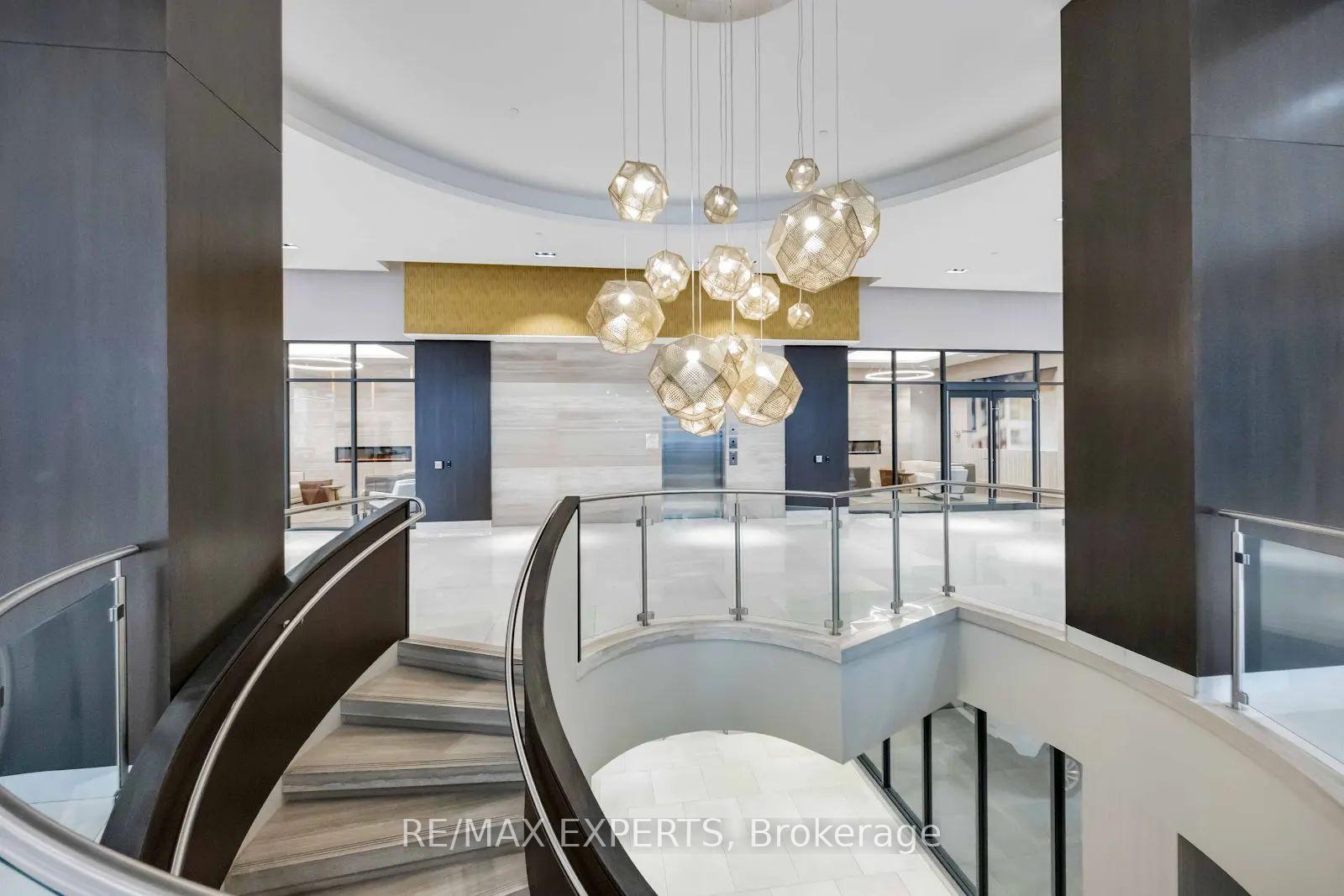 2 Bedrooms Condo at 9000 Jane, Vaughan For sale