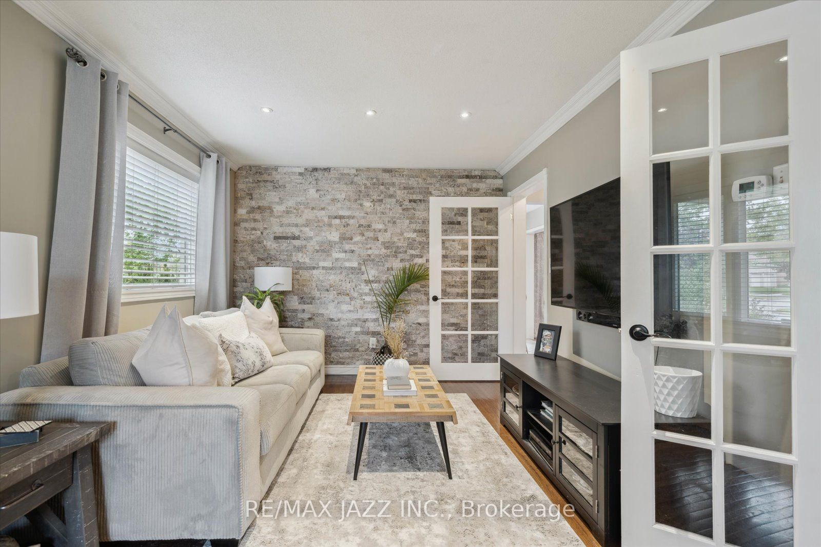 11 Griffen Place