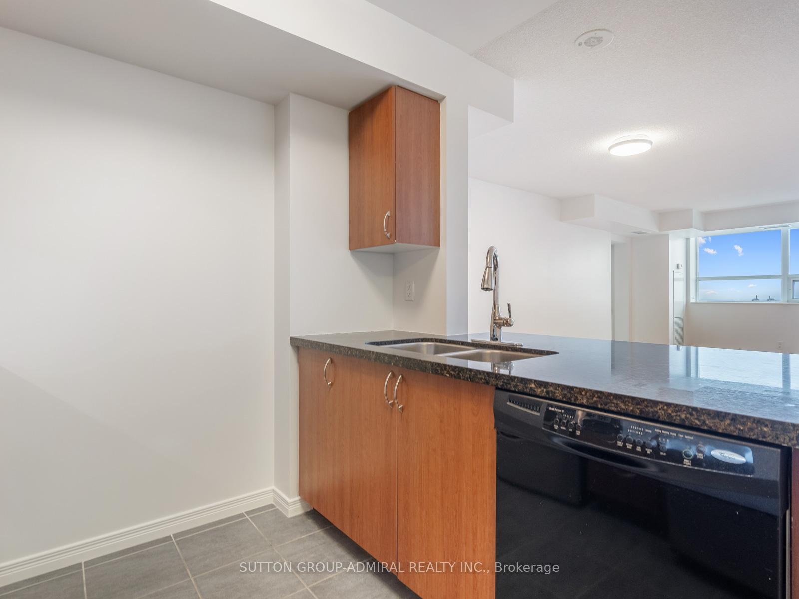 2 Bedrooms Condo at 60 Heintzman, Toronto For sale