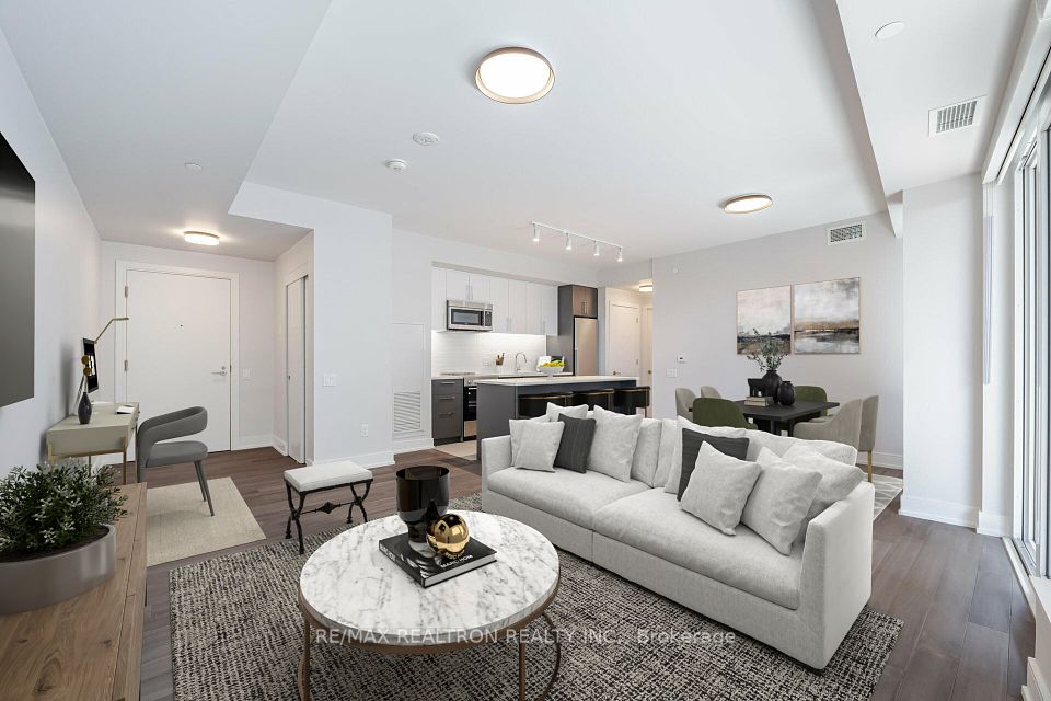 2525 Bathurst Street