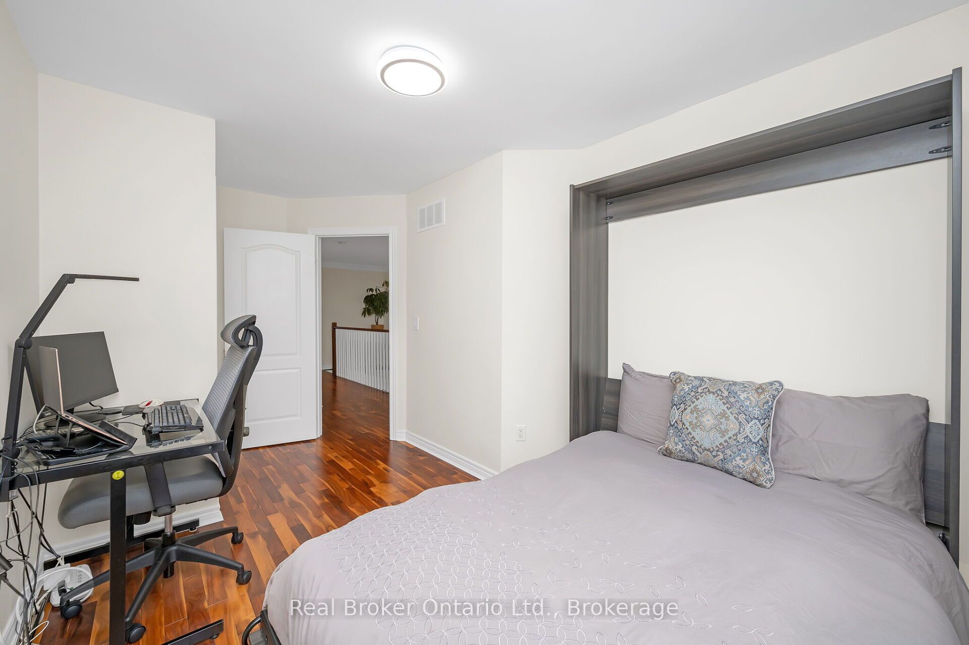 710 Spring Gardens Road, #98