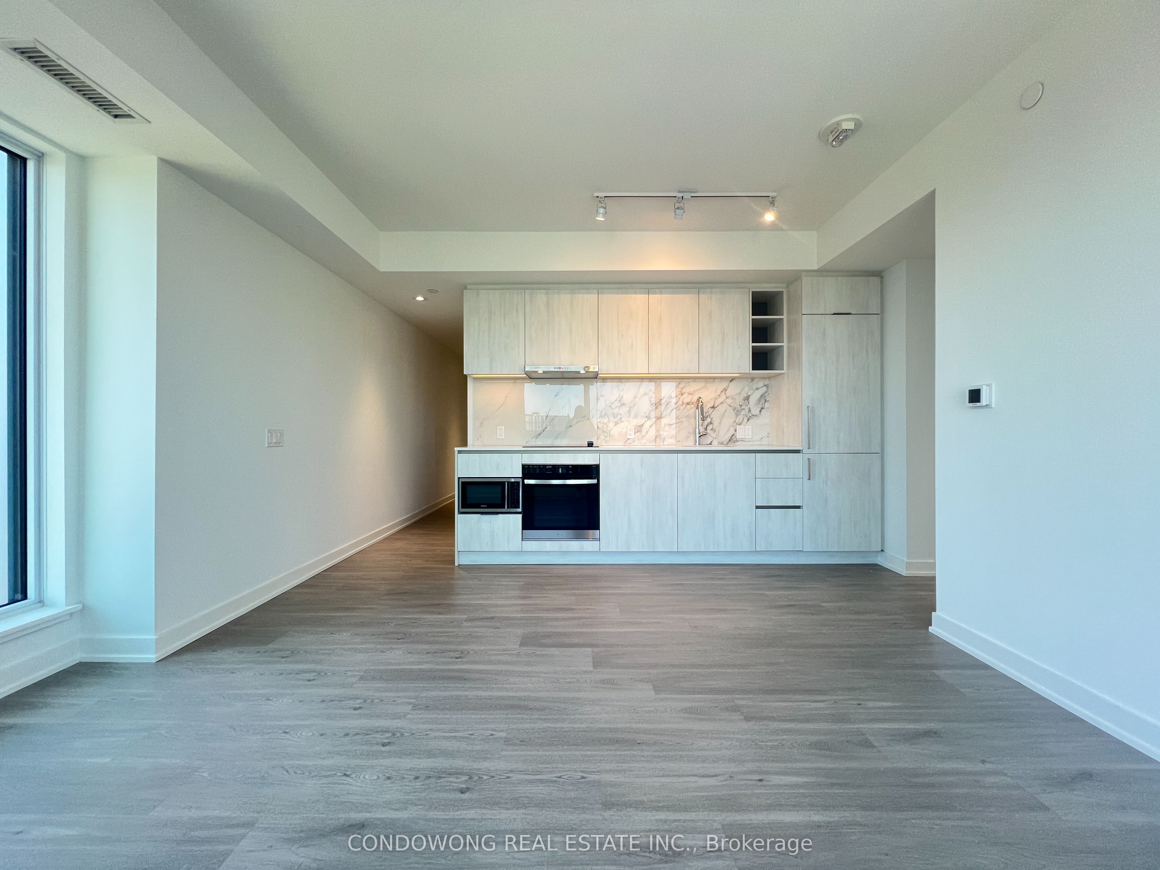 8 Wellesley Street W, #4109