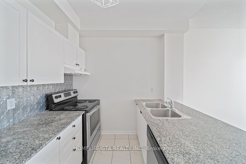 https://trreb-image.ampre.ca/HcqialLnH17O_zSFU06ysrSUCyYKNp-br9yps5Ez6KA/rs:fit:960:960/wm:.5:so:0:50:.4/wmsh:10/wmt:PHNwYW4gZm9yZWdyb3VuZD0nd2hpdGUnIGZvbnQ9JzY4Jz5IT01FTElGRS9HVEEgUkVBTFRZIElOQy4sIEJyb2tlcmFnZTwvc3Bhbj4/cb:20250513042247/L3RycmViL2xpc3RpbmdzLzQwLzkxLzgxLzMyL3AvNmZkZDRjOGUtYzI5OC00OGQ5LWIxNGUtNzMxOWVjOGM5NjgwLmpwZw.jpg