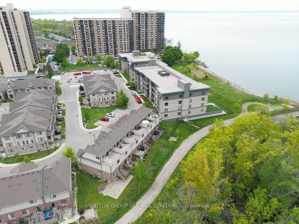 53 Southshore